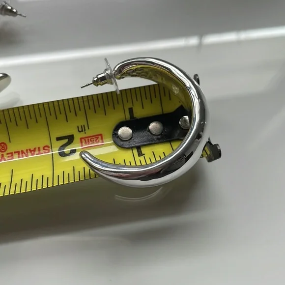 Silver statement earrings - Picture 2 of 5